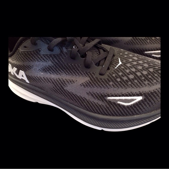 HOKA Clifton 9 Womens Size 7.5D Wide Black White Running Walking Shoes Nice cond - Picture 8 of 14